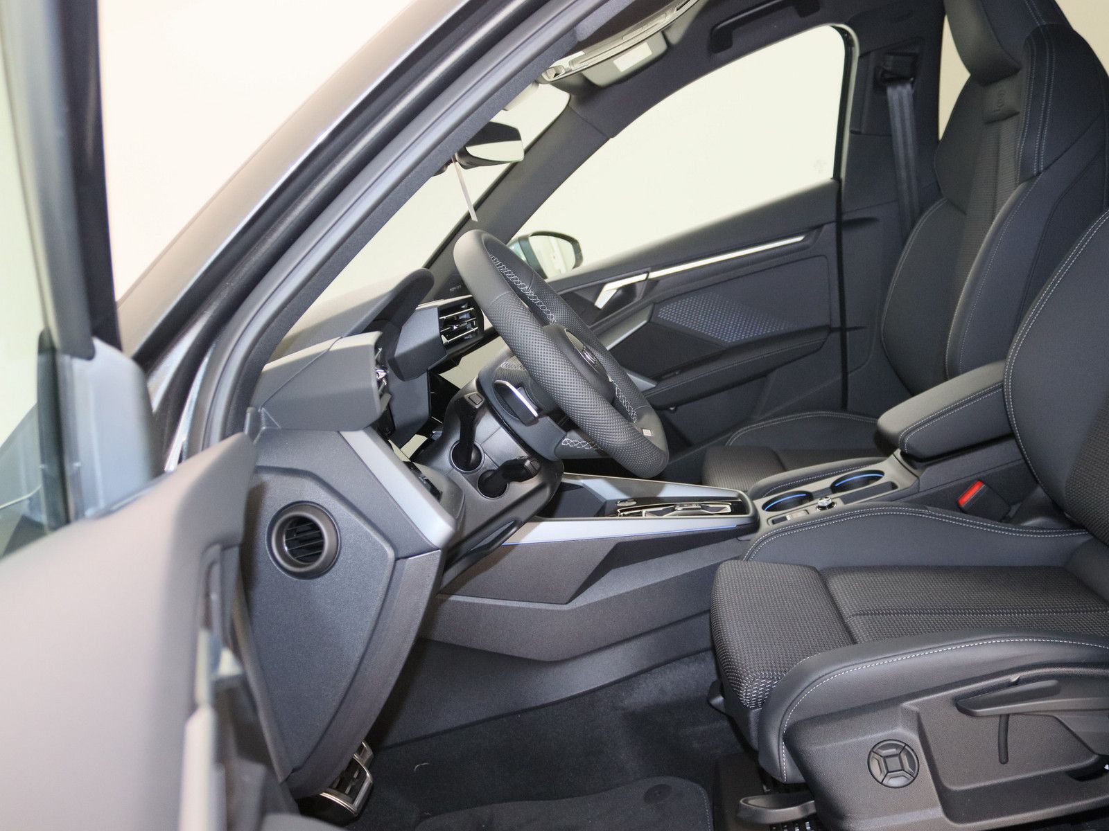 Audi A3 Sportback 1.5 TFSI S line SONOS LED FACEL foto 13
