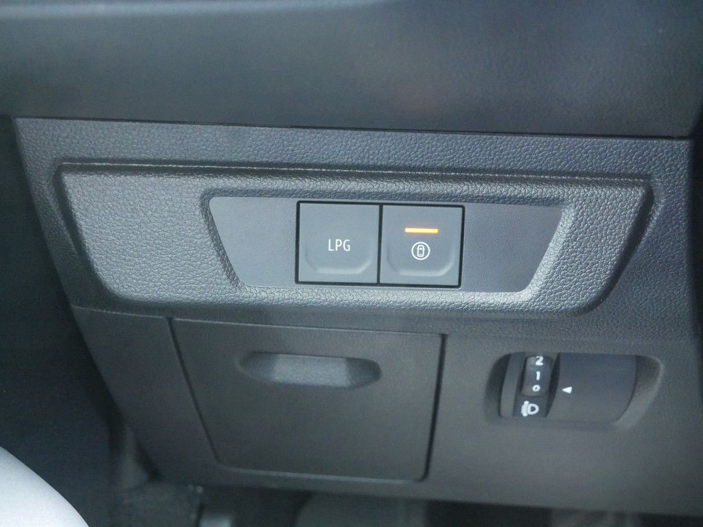 Fahrzeugabbildung Dacia Jogger Extreme+ ECO-G 100