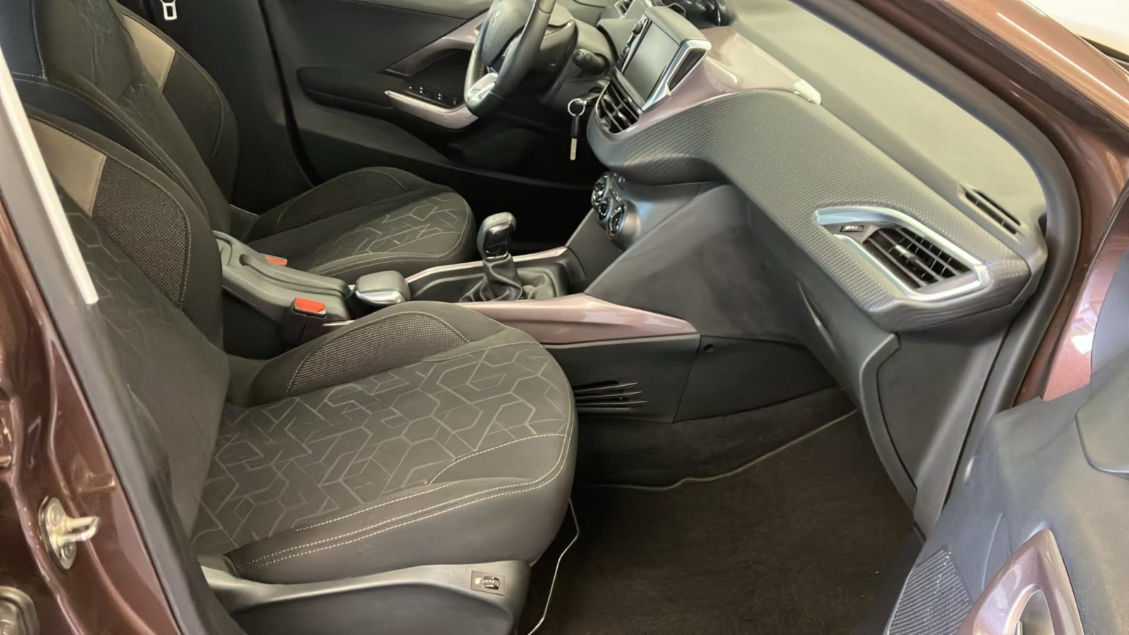 Peugeot 2008 Active 35000 KM 1.Hand Klima PDC