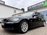 BMW 320i Touring -1.HAND-LEDER-AUTOMATIK-XENON!!! - BMW 320 aus 2007: Kombi