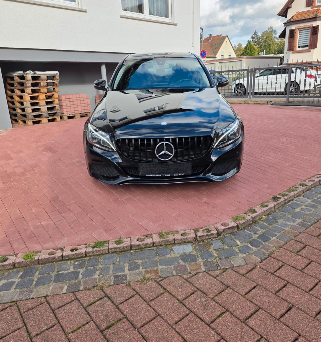 Mercedes-Benz C 200