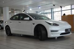 Fahrzeugabbildung Tesla Model 3 PERFORMANCE DUAL-MOTOR NAVI/LED/PILOT+
