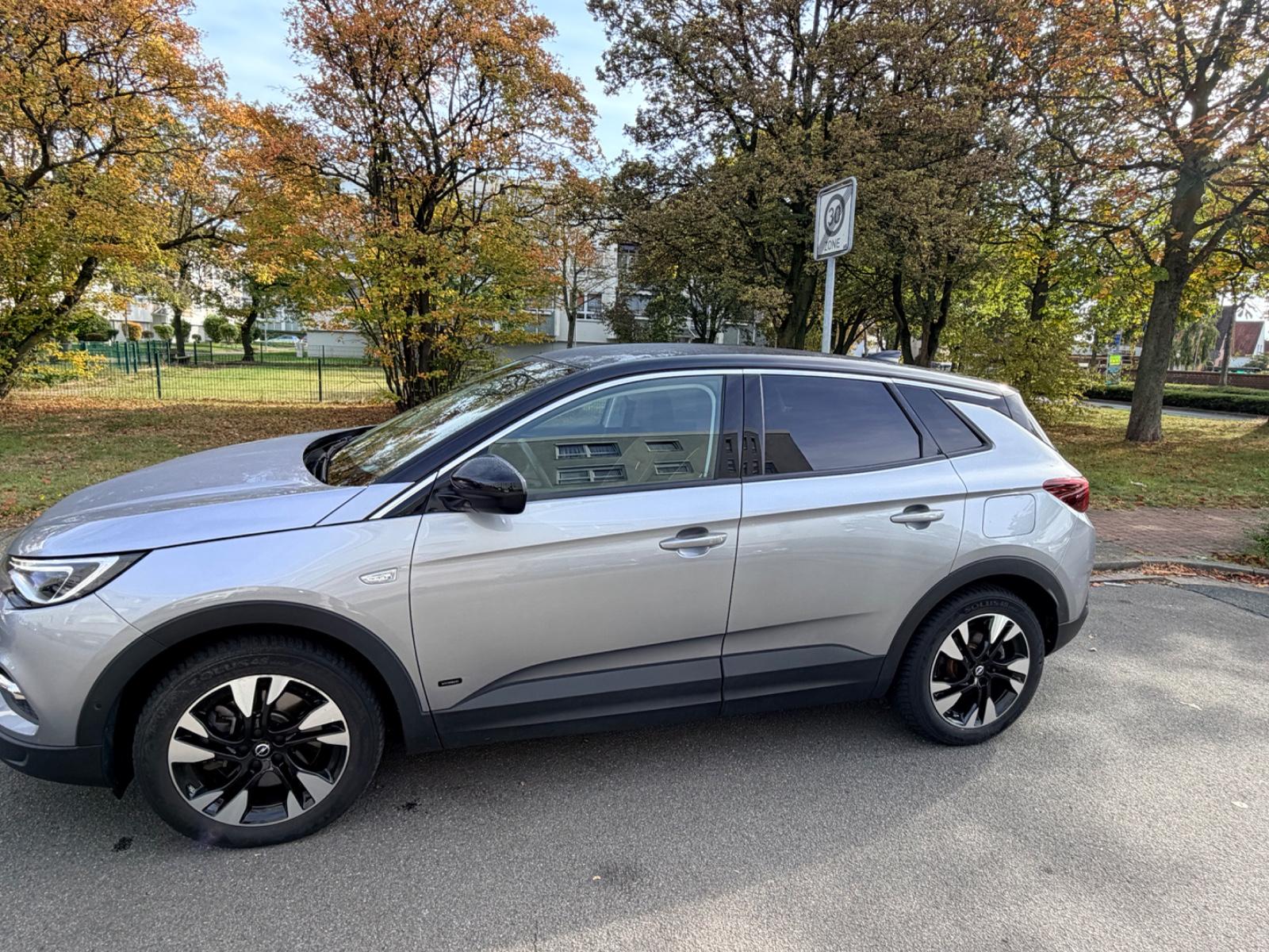 Opel Grandland X Plug-in Hybrid Elegance