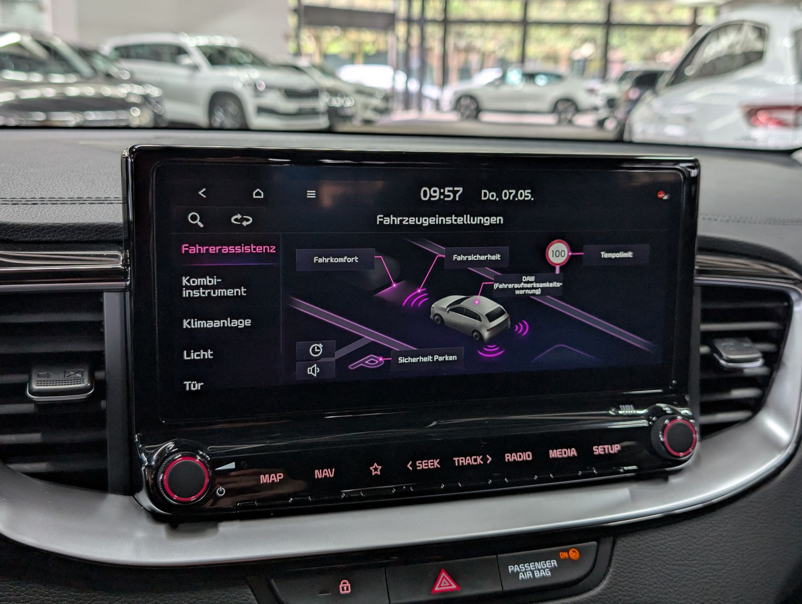 Fahrzeugabbildung Kia cee'd / Ceed 1.5 T-GDI Ultimate Style-Pk SCC JBL