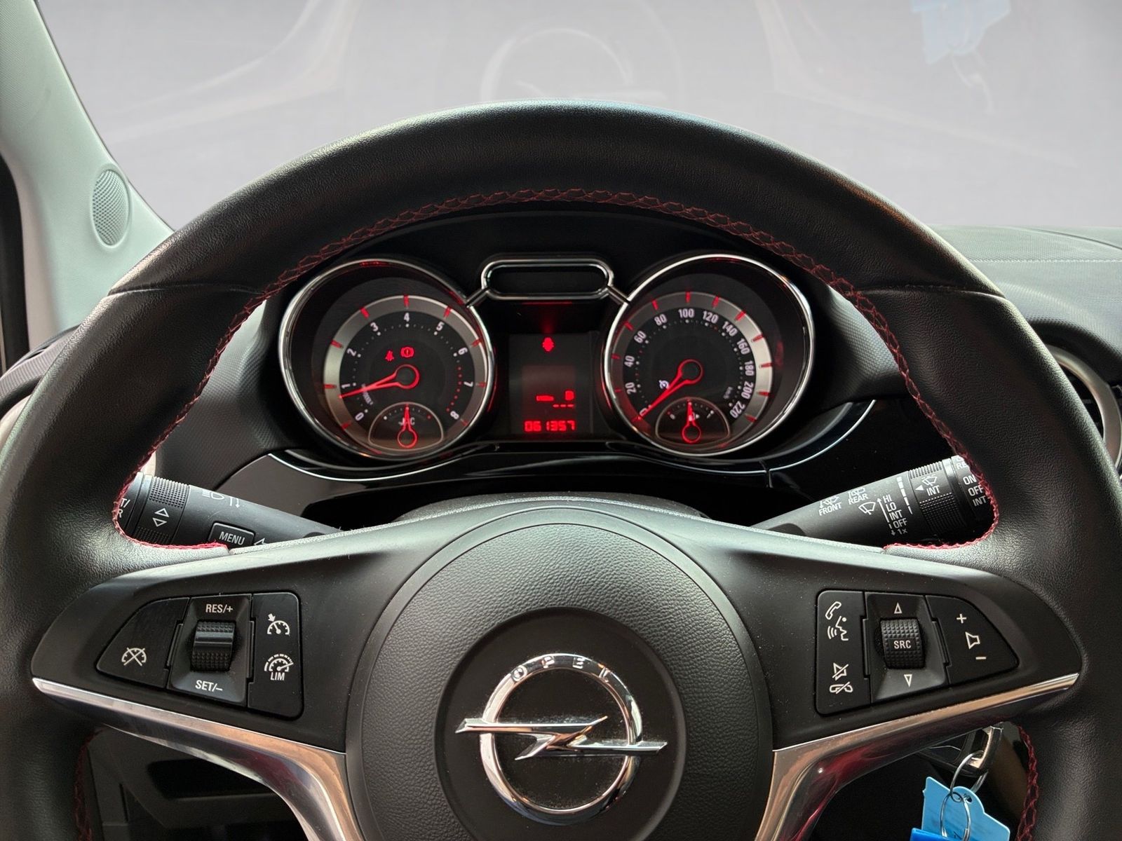 Fahrzeugabbildung Opel Adam 1.4 Unlimited SHZ,Klimaaut.,SoundSys,LM