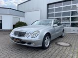 Mercedes-Benz E 320 E -Klasse Lim. E 320 - Mercedes-Benz E 320: Limousine