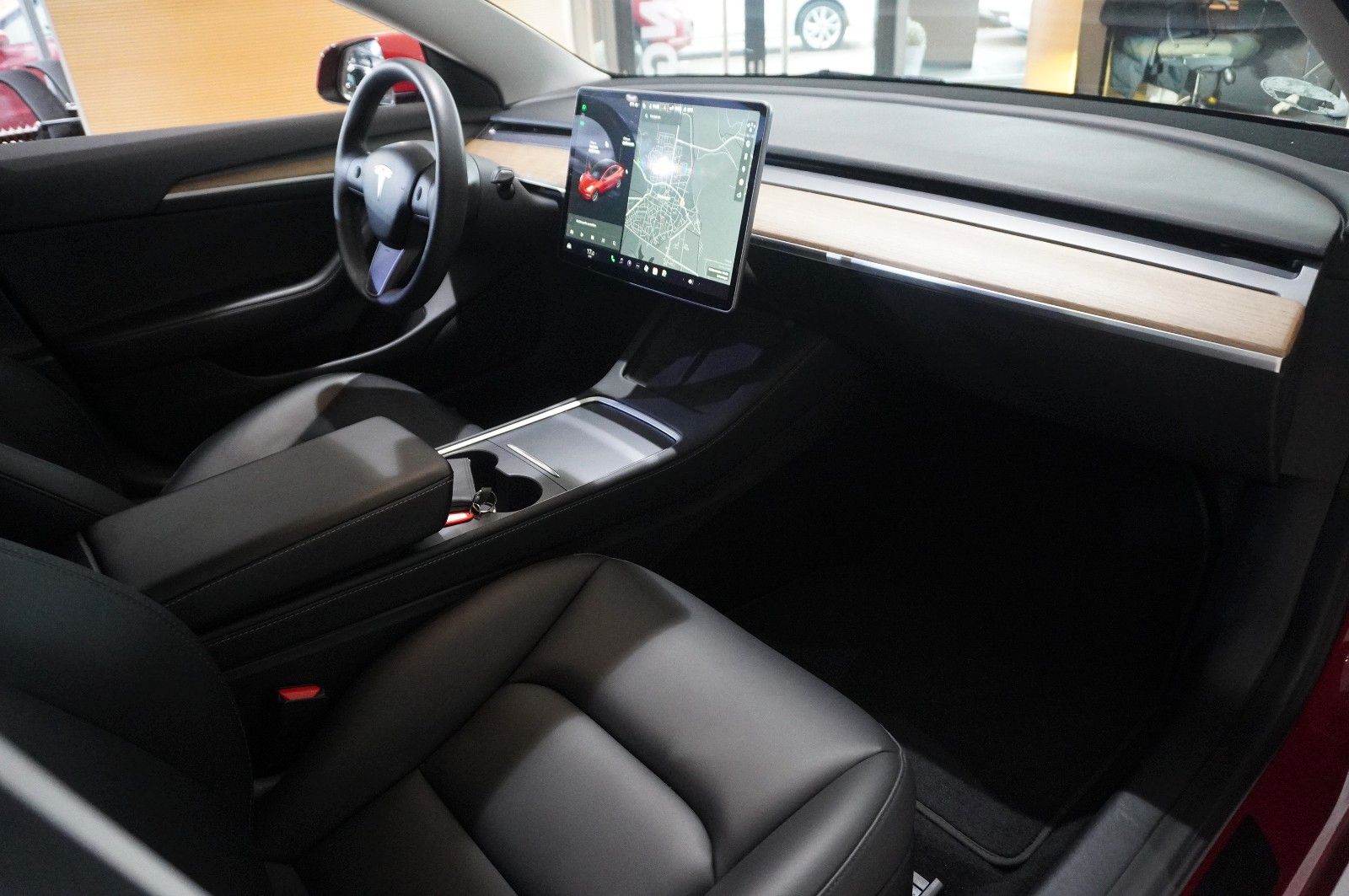 Fahrzeugabbildung Tesla Model 3 Standard Range Plus NAVI/KAMERA/DAB/PANO