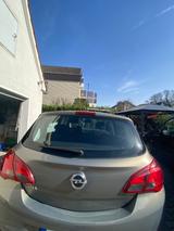 Opel Corsa 1.2 Selection Selection - Opel Corsa aus 2015 mit Benzin-Antrieb: Kleinwagen, 1.2