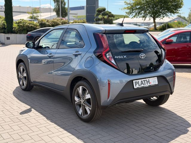 Toyota Aygo X Hybrid Active + Business Paket