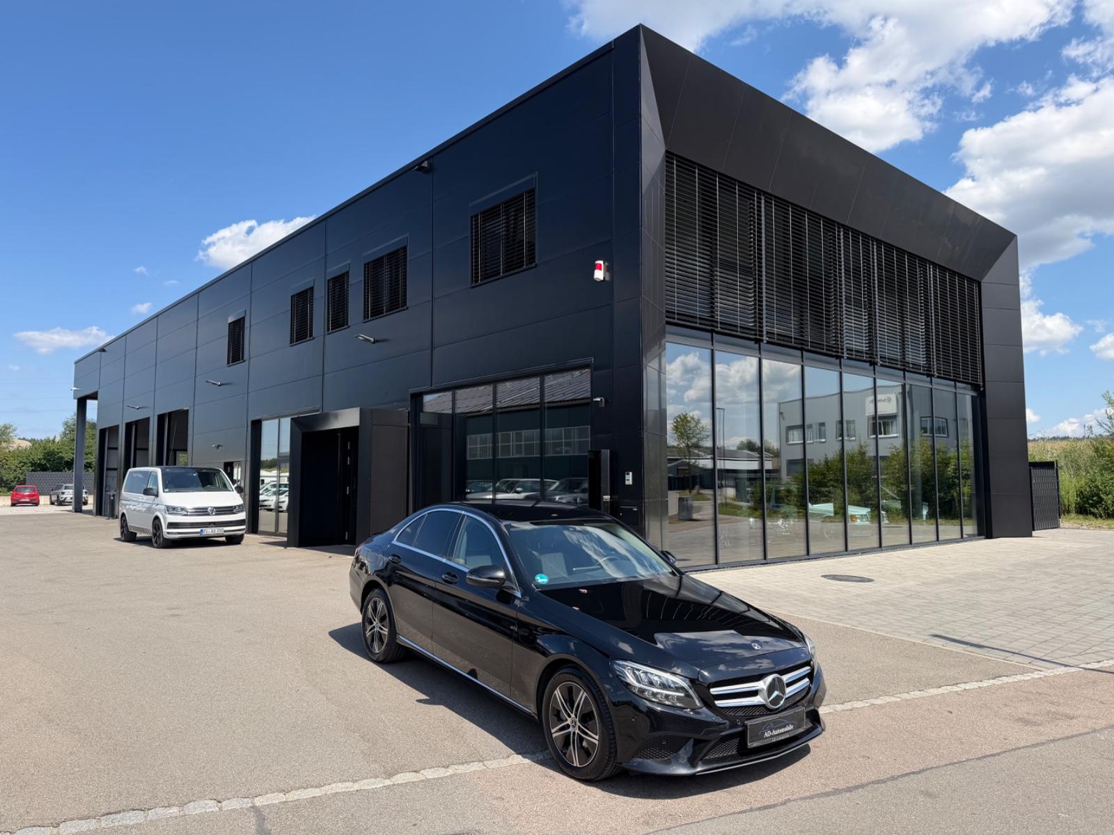 Mercedes-Benz C 300 d Limo Aut Leder Navi LED Burmester