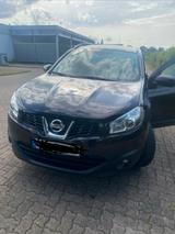 Nissan Qashqai +2  1.6 Benzin 7  Sitzen - Nissan Qashqai+2: Van