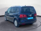 Volkswagen Touran 2.0 TDI DSG Highline BI-XENON/NAVI/KAMERA - VW Touran Gebrauchtwagen in Düsseldorf