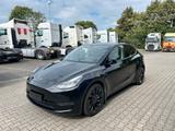 Tesla Model Y Performance Dual AWD - Tesla