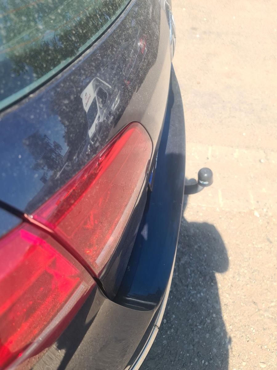 Volkswagen Passat 2011 — photo 11