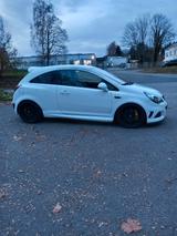 Opel Corsa d opc  nürburgring edition - Opel Corsa OPC-Nürburgring-Edition mit Benzin-Antrieb