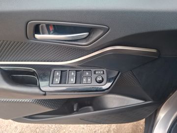 Toyota C-HR - 9