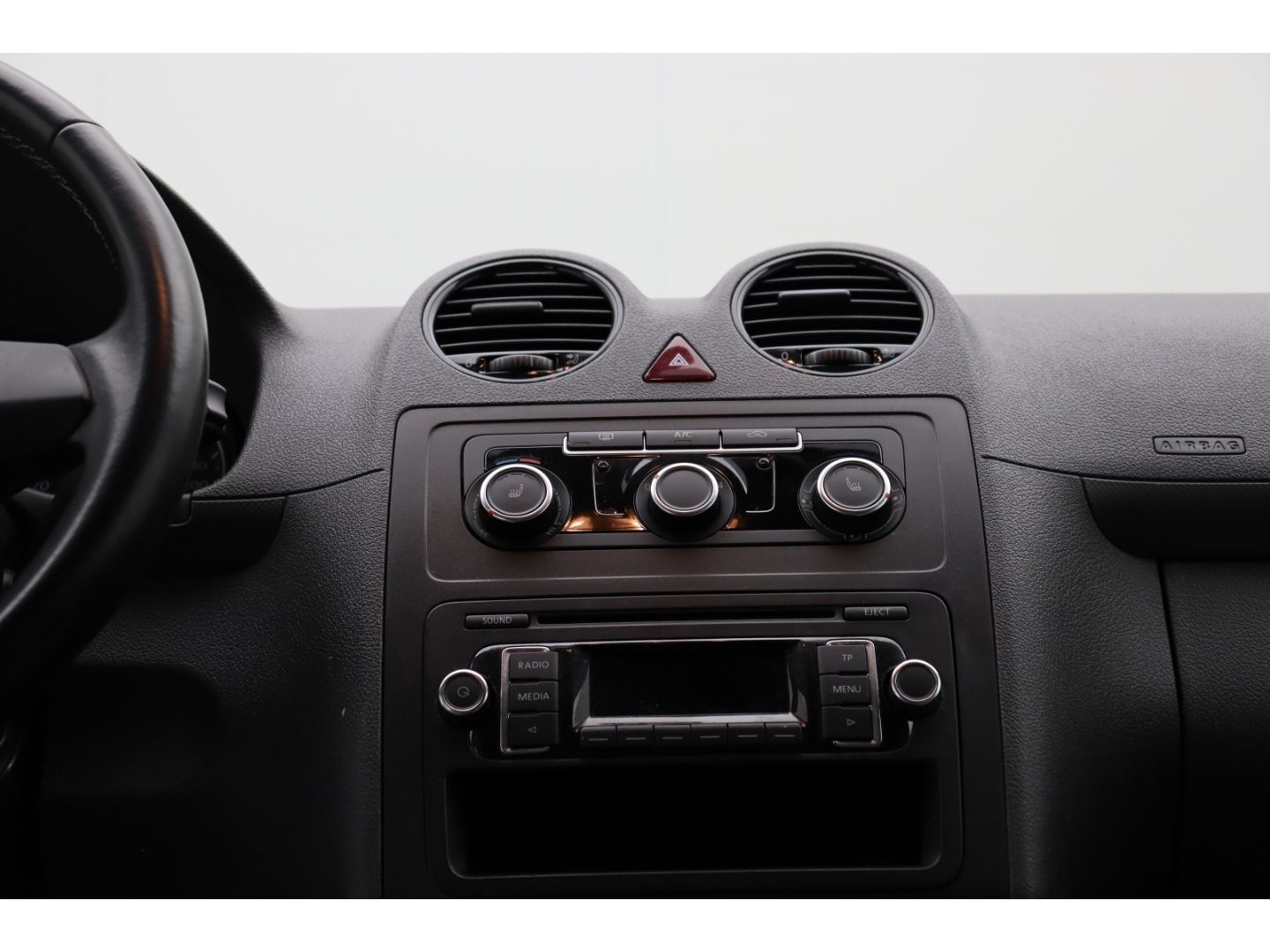 Fahrzeugabbildung Volkswagen Caddy 1.2 Kombi Edition30 Alcantara