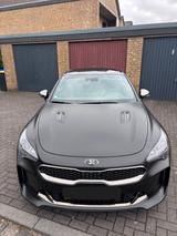 Kia Stinger 3.3 T-GDI AWD GT GT - rote Kia Stinger