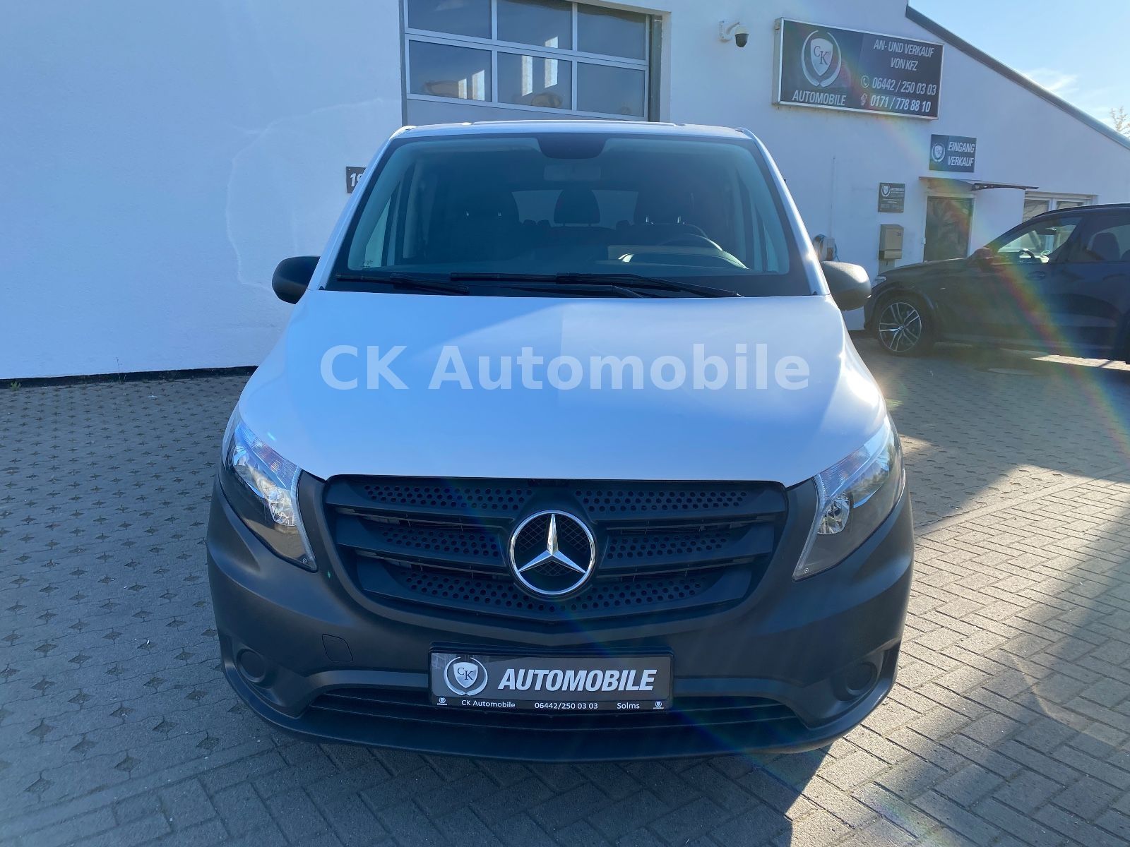 Fahrzeugabbildung Mercedes-Benz Vito Mixto 110CDI Kompakt/5 Sitze/Navi/Klima/AHK