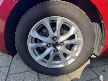 Mazda 2 SKYACTIV-G 75 Exclusive-Line