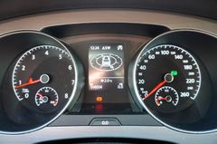 Fahrzeugabbildung Volkswagen Golf Sportsvan 1,4L DSG Comfortline Nav 1.HD