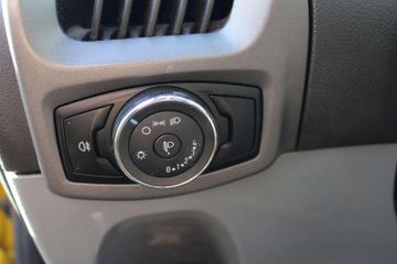 Ford Transit Custom - 9