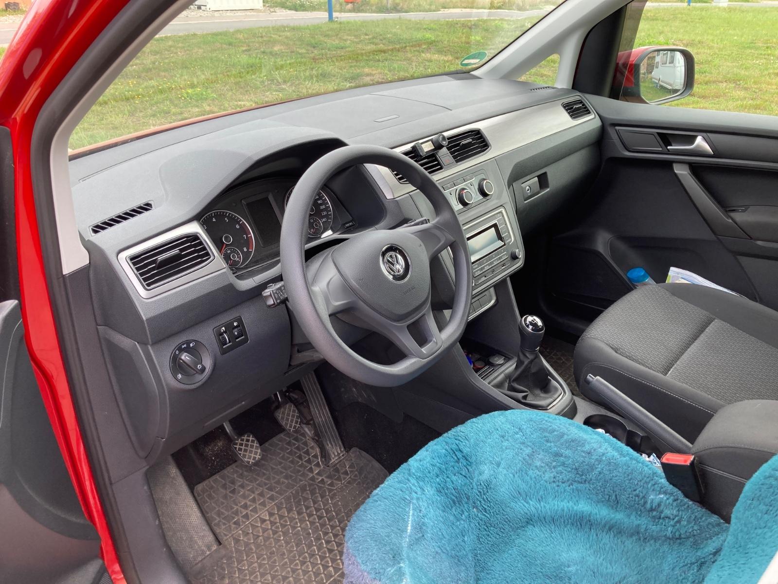Volkswagen Caddy 1,0TSI 62kW BMT Trendline 5-Sitzer Tre...