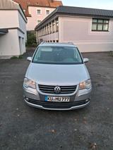 Volkswagen VW Touran 2,0/ 140 ps/ TDi/ 7s - Volkswagen Touran mit Diesel-Antrieb: 140 Ps