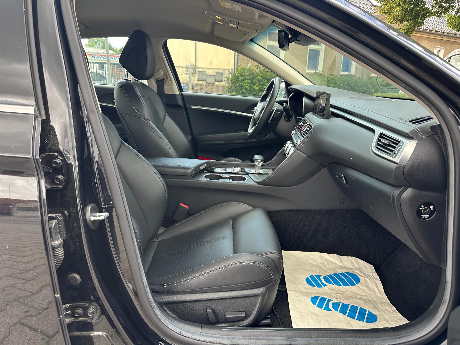 Genesis G70 Premium AUTOMATIK+ LEDER+ LED+ BEH.LENKRAD