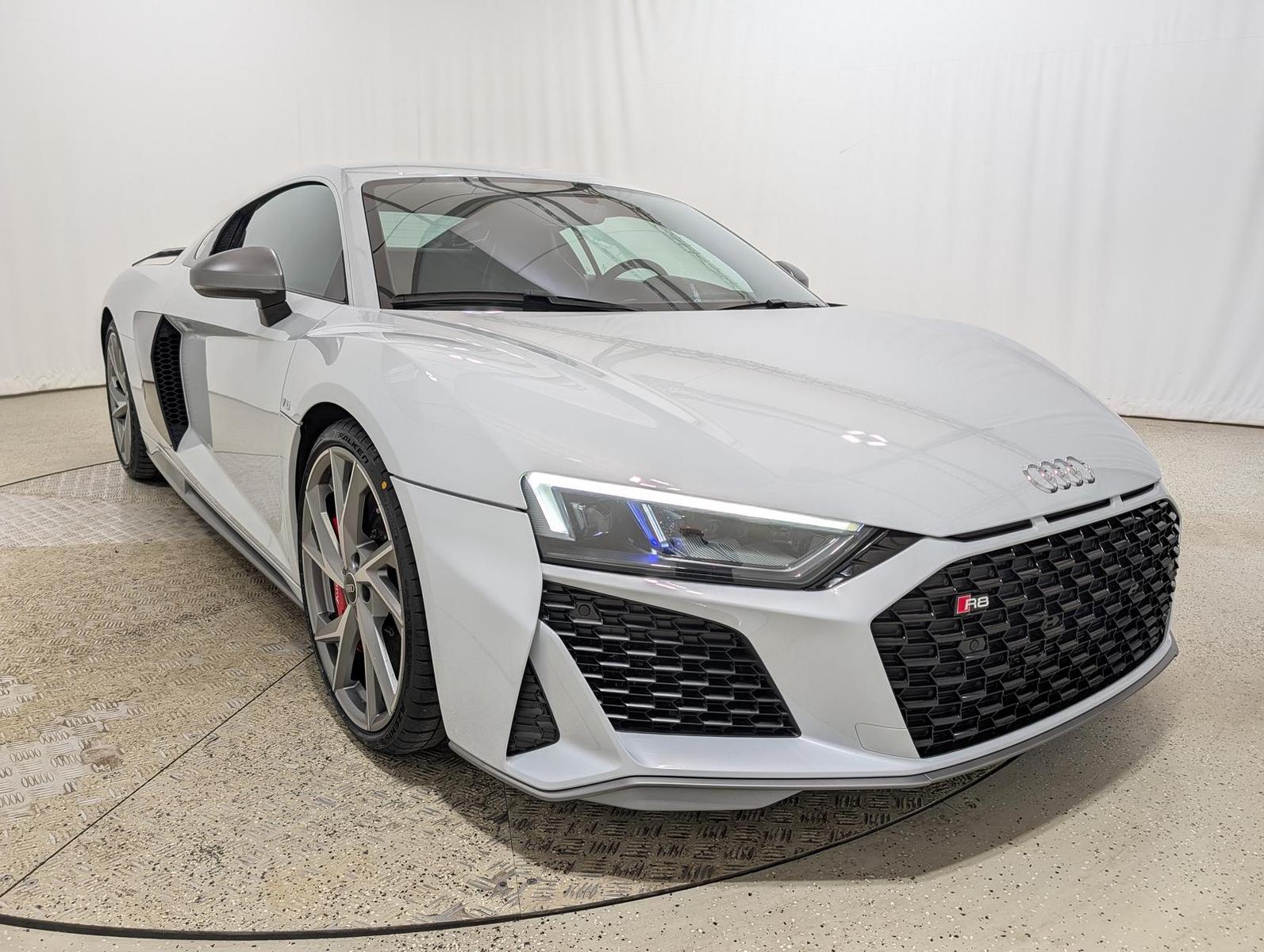 Audi R8 Coupe 5.2 V10 quattro Performance UPE: 234.6€