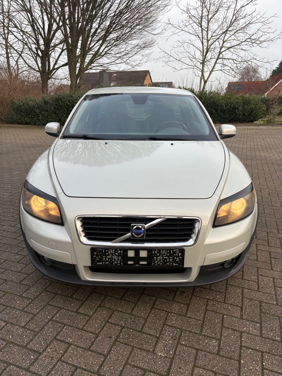Photo 11 of VOLVO C30