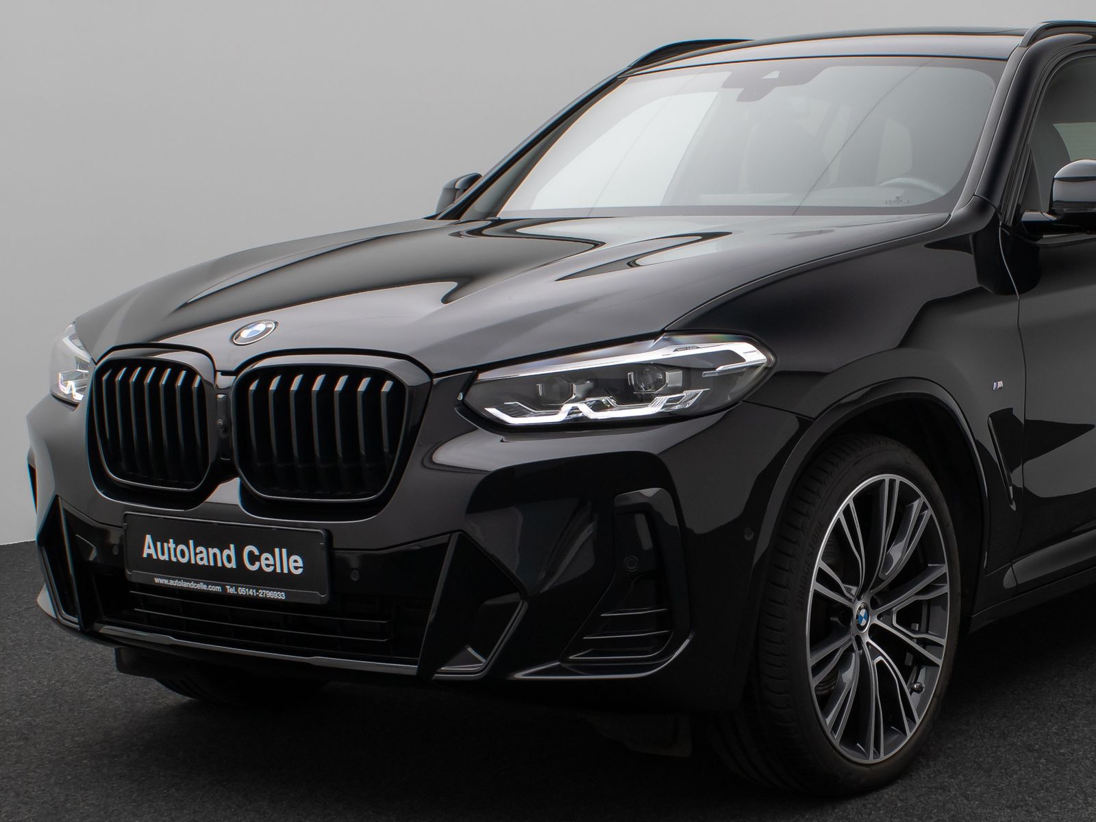 Fahrzeugabbildung BMW X3 xD20i M Sport Panorama 360°DAB Komfort 21Zoll