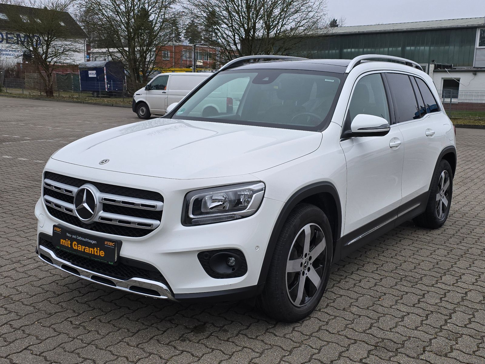 MERCEDES-BENZ GLB 220 d Progressive Ambiente Panoramadach Navi