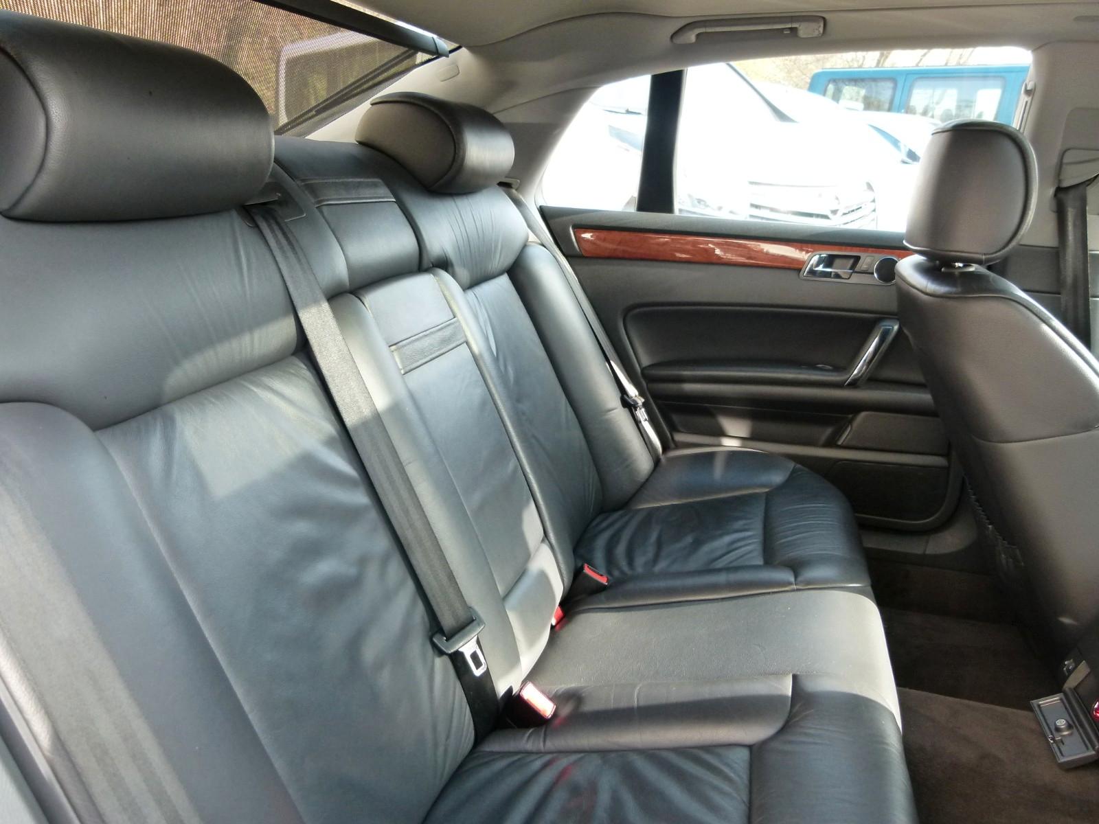 Volkswagen Phaeton 3.2l*Navi*Xenon*LEDER*SHZ*PDC*AHK*