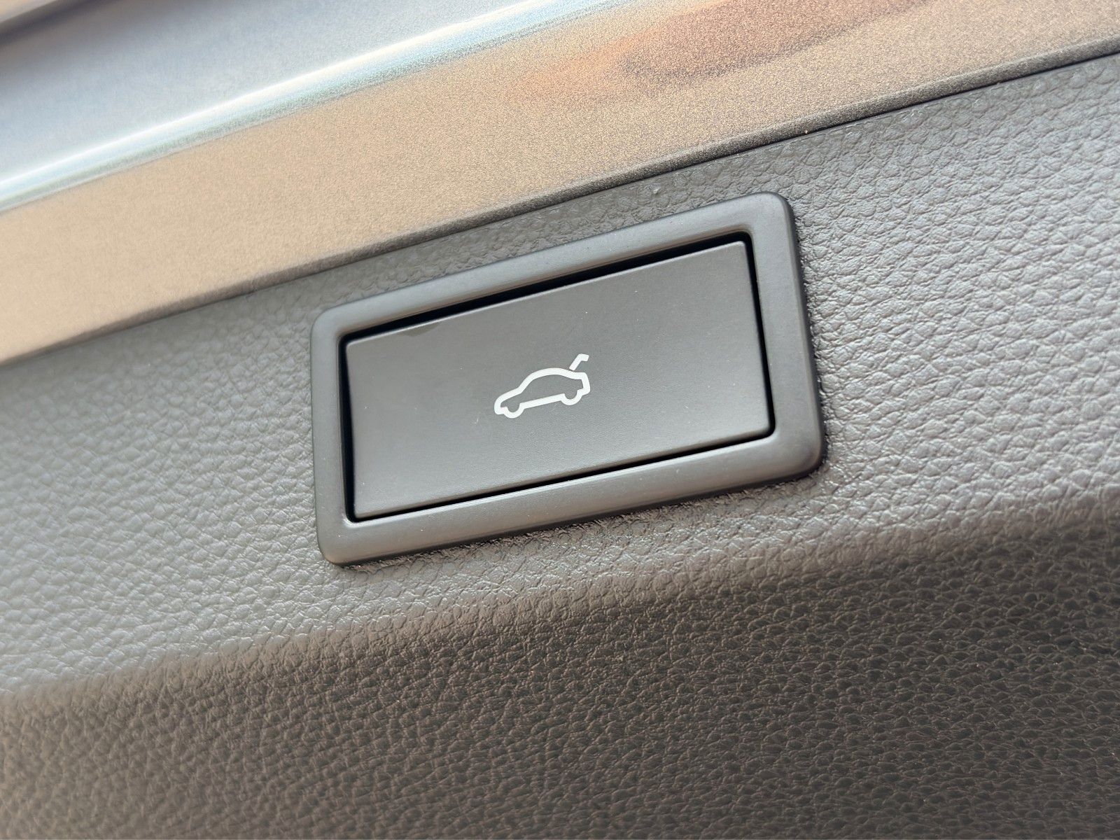Fahrzeugabbildung SKODA Karoq Sportline*DSG*ViCo*Kamera*PDC*CarPlay**