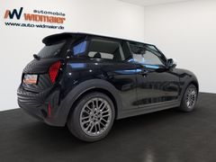 Fahrzeugabbildung MINI Cooper C 1,5 Steptronic Classic Trim