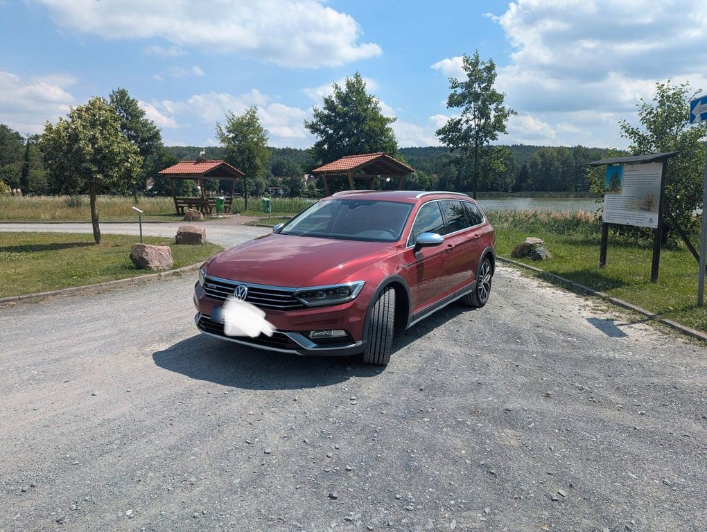 Image of Volkswagen Passat Alltrack