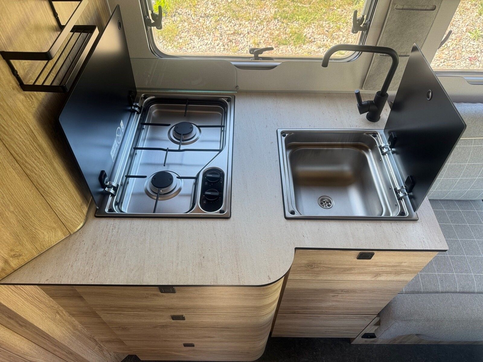 Fahrzeugabbildung Eura Mobil Profila RS PRS 720 QF AHK Autom. Fahrassistenz