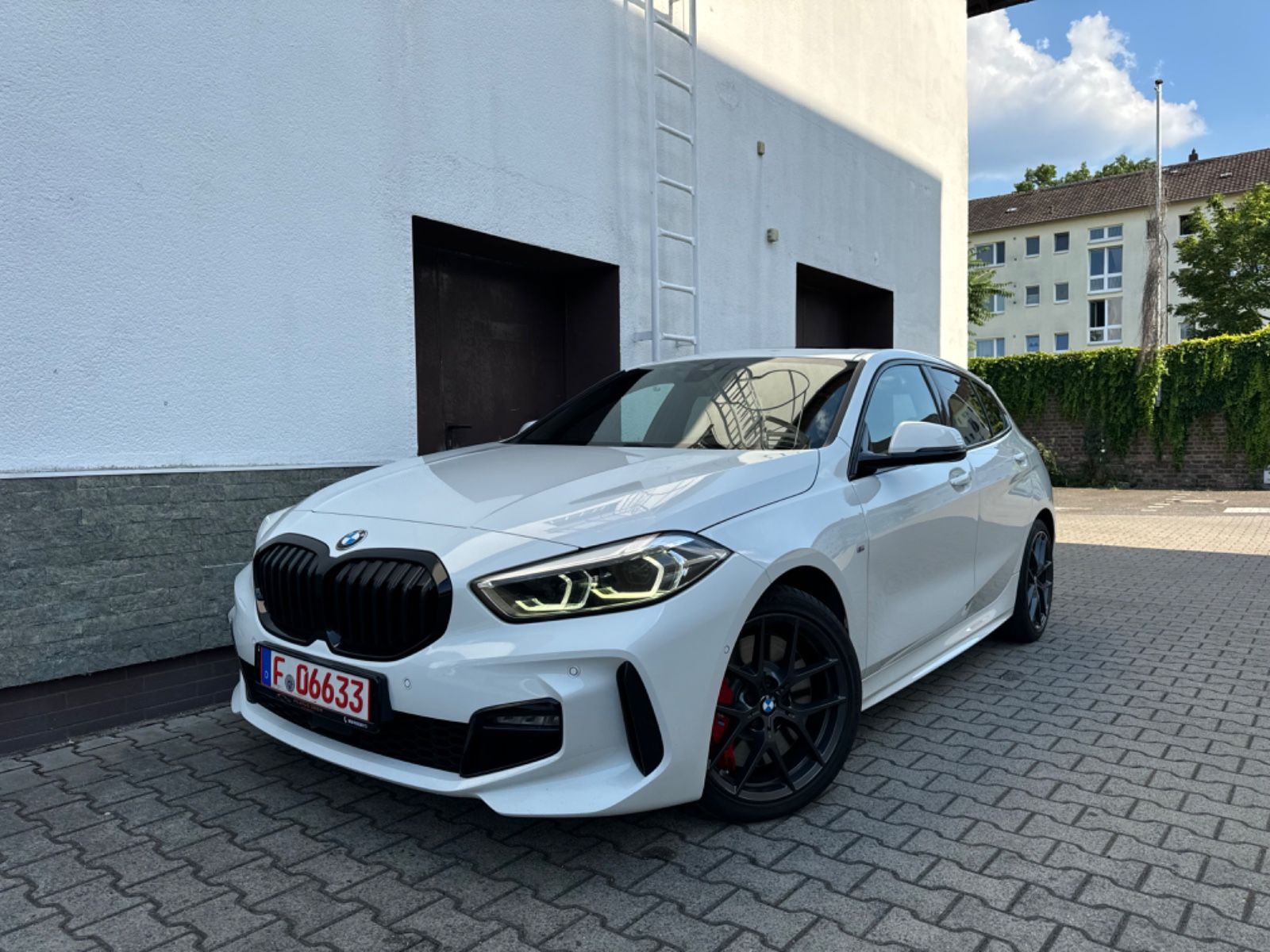 BMW 118 d M-Sport/Pano/LED/ShadowLine/HiFi/Kamera