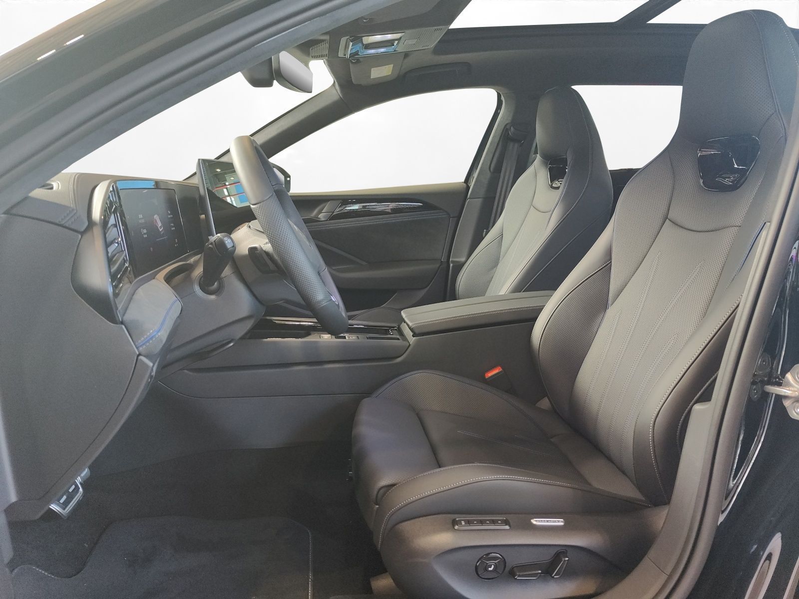 Volkswagen Passat R-Line 2,0 l TDI 4MOTION Pano,DCC,Navi imagem 2