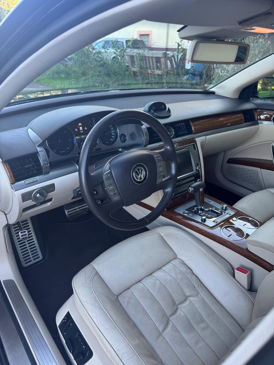 Volkswagen Phaeton 3.0 V6 TDI lang 4MOT. Tiptronic 5-Si...
