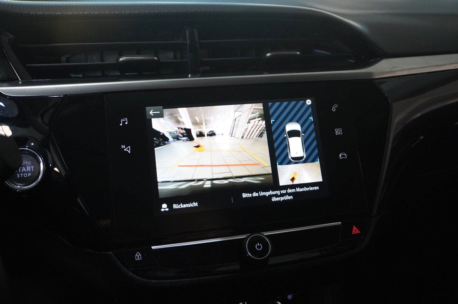 Fahrzeugabbildung Opel Corsa-e ELEGANCE 3-PHASIG NAVI/LED/KAMERA/SH/DAB