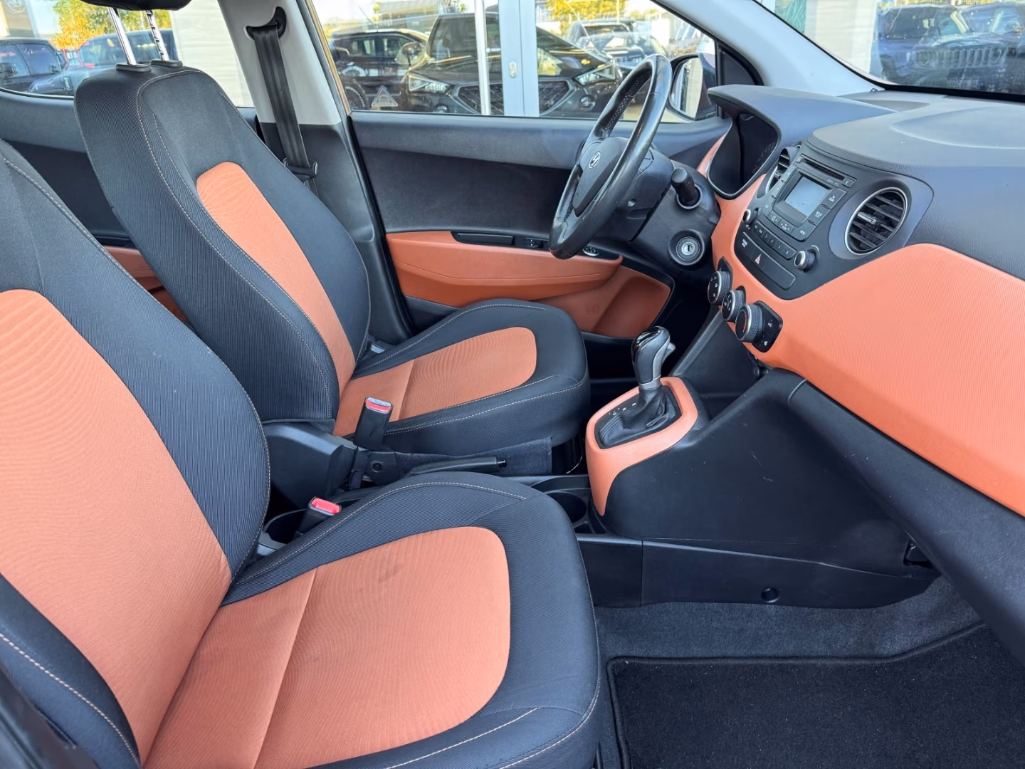 Hyundai i10 Style Allwetterreifen Sitzheizung Klimaautom