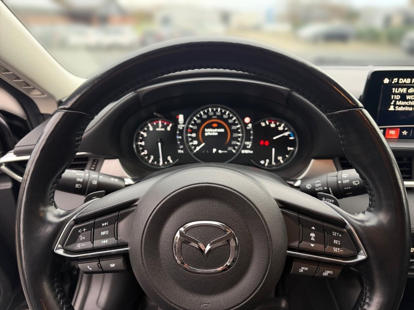 Fahrzeugabbildung Mazda 6 Kombi Sports-Line 2.5 Allwetterreifen HU/AU