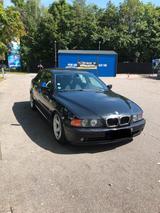 BMW Bmw e39 525i Facelift Shadow line  TÜV Neue - BMW 525 mit Benzin-Antrieb: Limousine, 525i E39