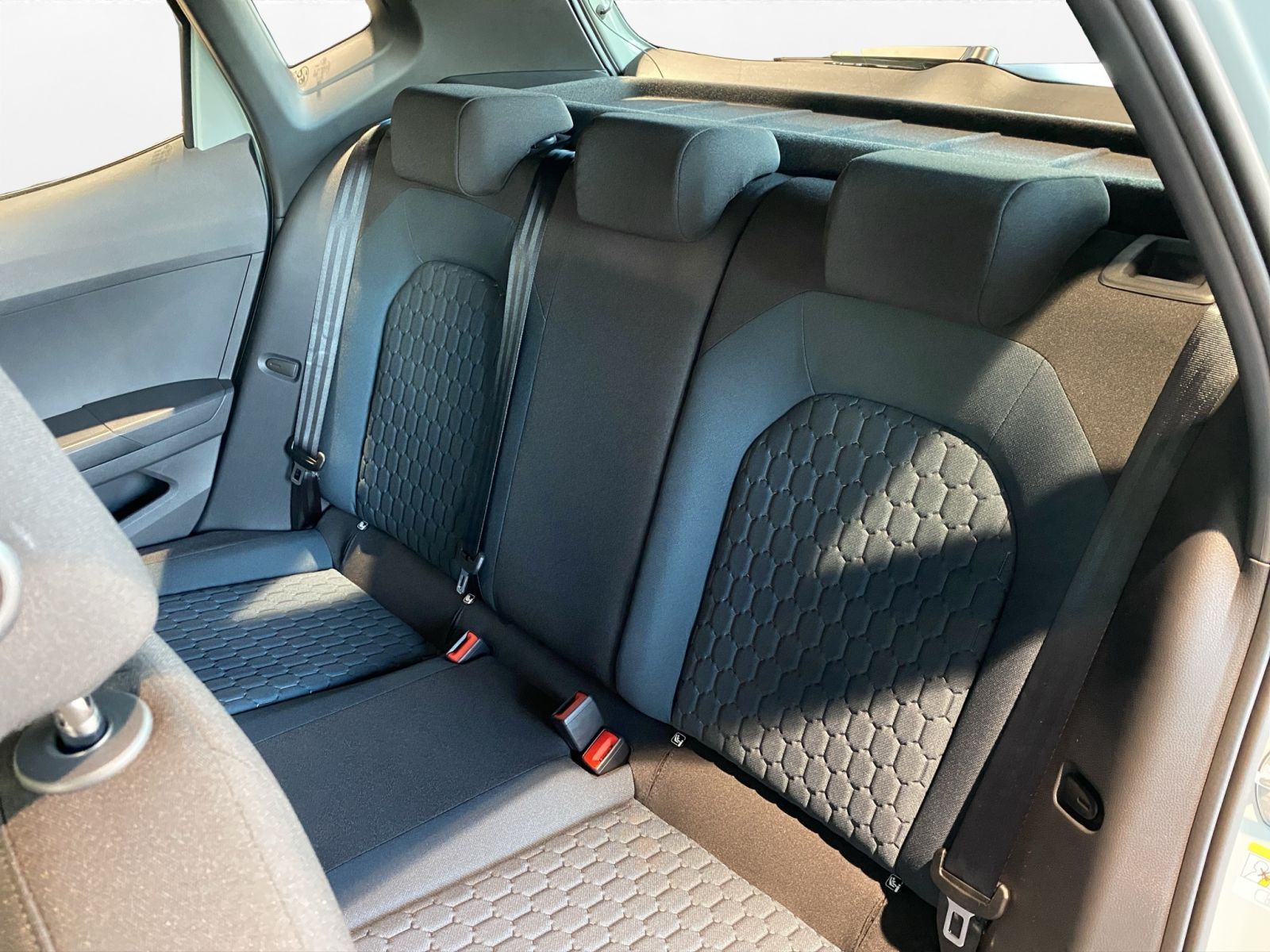 Seat Arona - Bild 13
