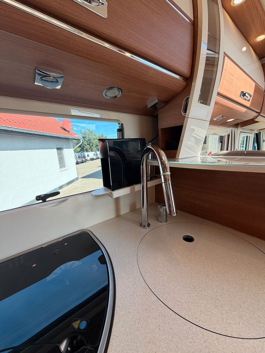 Fahrzeugabbildung Carthago chic c-line I 4.9 LE