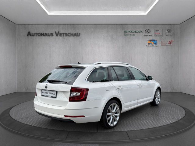 Octavia Combi Sol 2.0 TSI DSG/AHK/LED/NAVI/PANO/