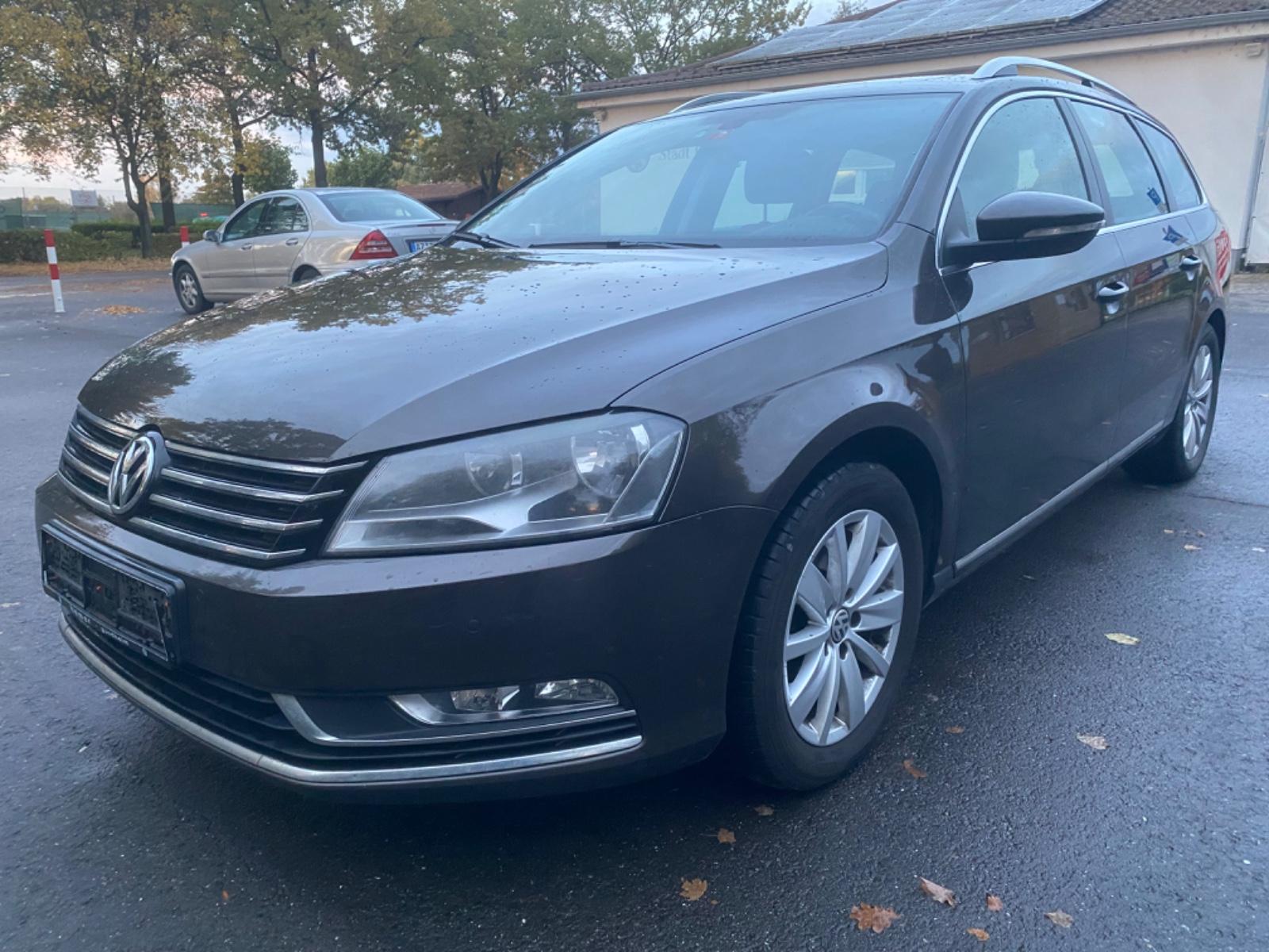 Volkswagen Passat Variant Comfortline BlueMotion. Navi,Pano