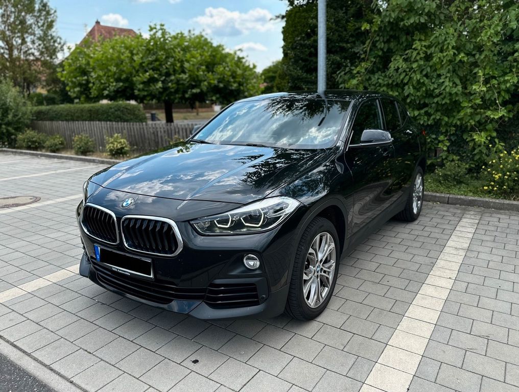 Image of BMW X2
